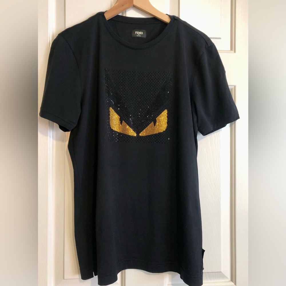 Authentic fendi T-shirt, Large 42-44" 29" / 74cm. Just lowered price to $200!